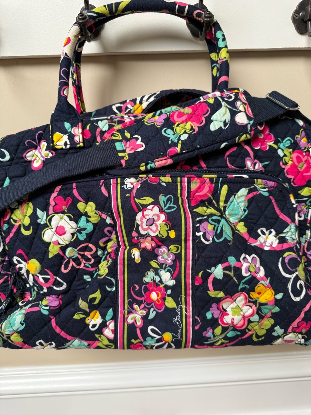 Vera Bradley Quilted Navy Floral Weekend Bag - Picture 3 of 6